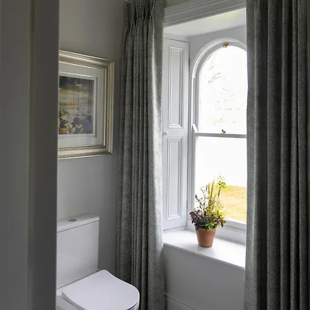 The Forest At Mount Congreve Gardens منتزه العطل *