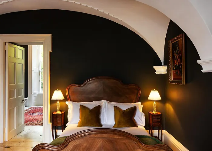 The Forest At Mount Congreve Gardens База отдыха *